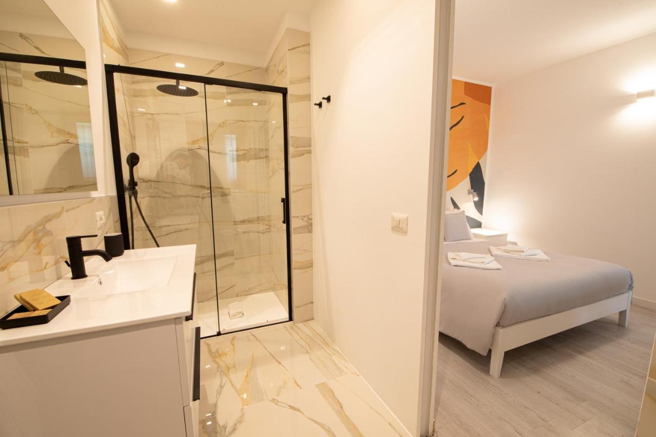 Resilienza Tropical Apartments & Room Porto SantʼElpidio Buitenkant foto