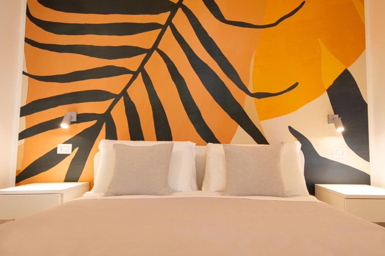 Resilienza Tropical Apartments & Room Porto SantʼElpidio Buitenkant foto